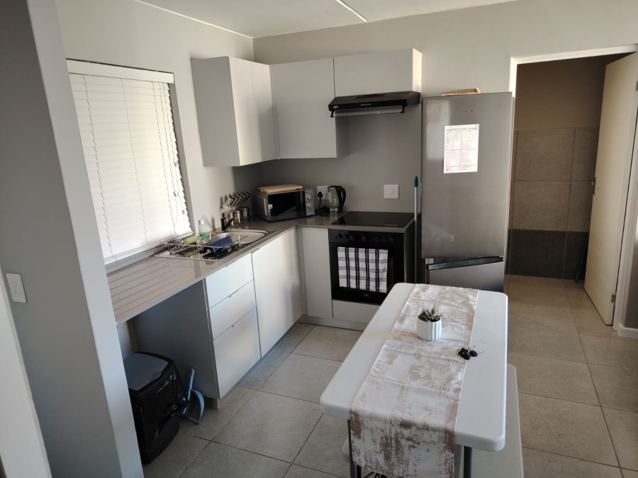 To Let 2 Bedroom Property for Rent in Mykonos Western Cape